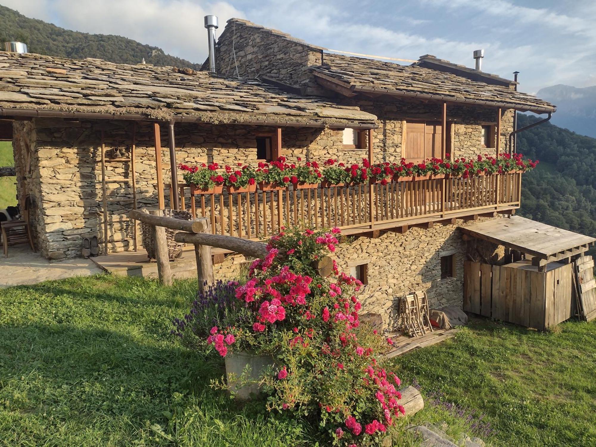 Rifugio Alpino Baudinet - Trek&Relax Bed & Breakfast Chiusa di Pesio Exterior foto
